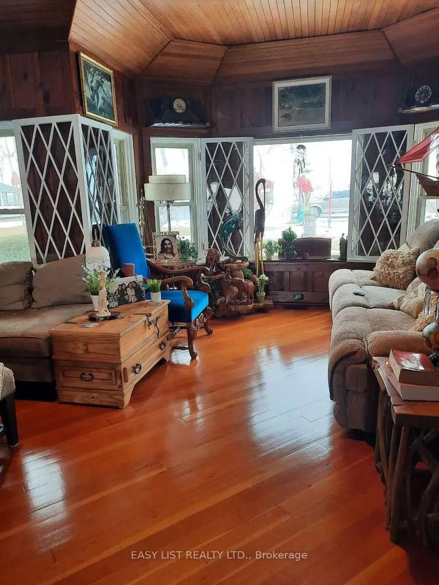 Photo 8 of 200 Ross Lane, Chatham-Kent, Erieau — HOMEH