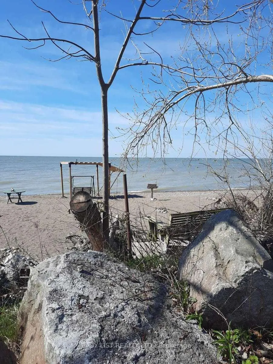 Photo 39 of 200 Ross Lane, Chatham-Kent, Erieau — HOMEH