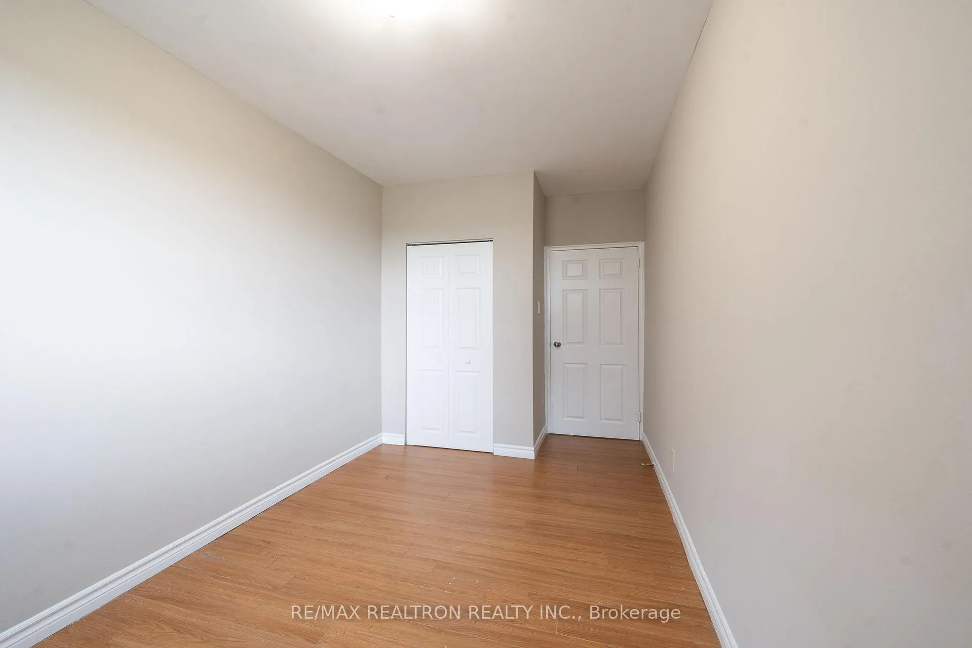 Photo 6 of Unit 723B, 468 Ottawa Street N, Hamilton, Corktown — HOMEH