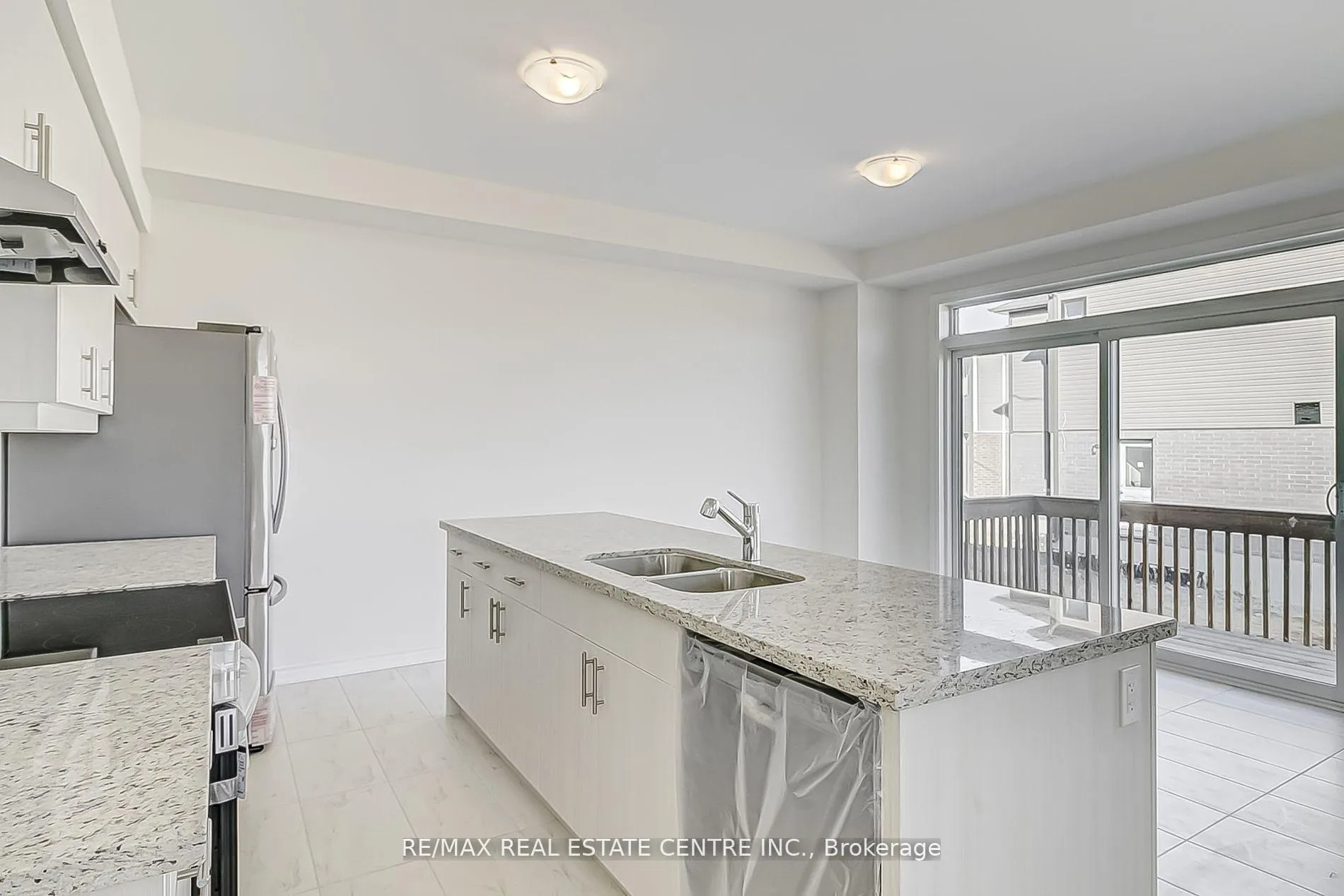 Photo 9 of 22 Heming Street, Brant, Paris — HOMEH