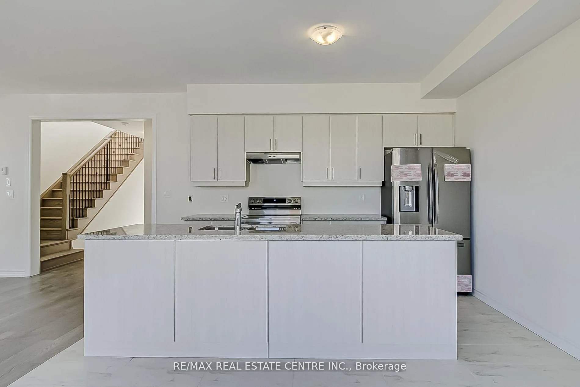 Photo 10 of 22 Heming Street, Brant, Paris — HOMEH