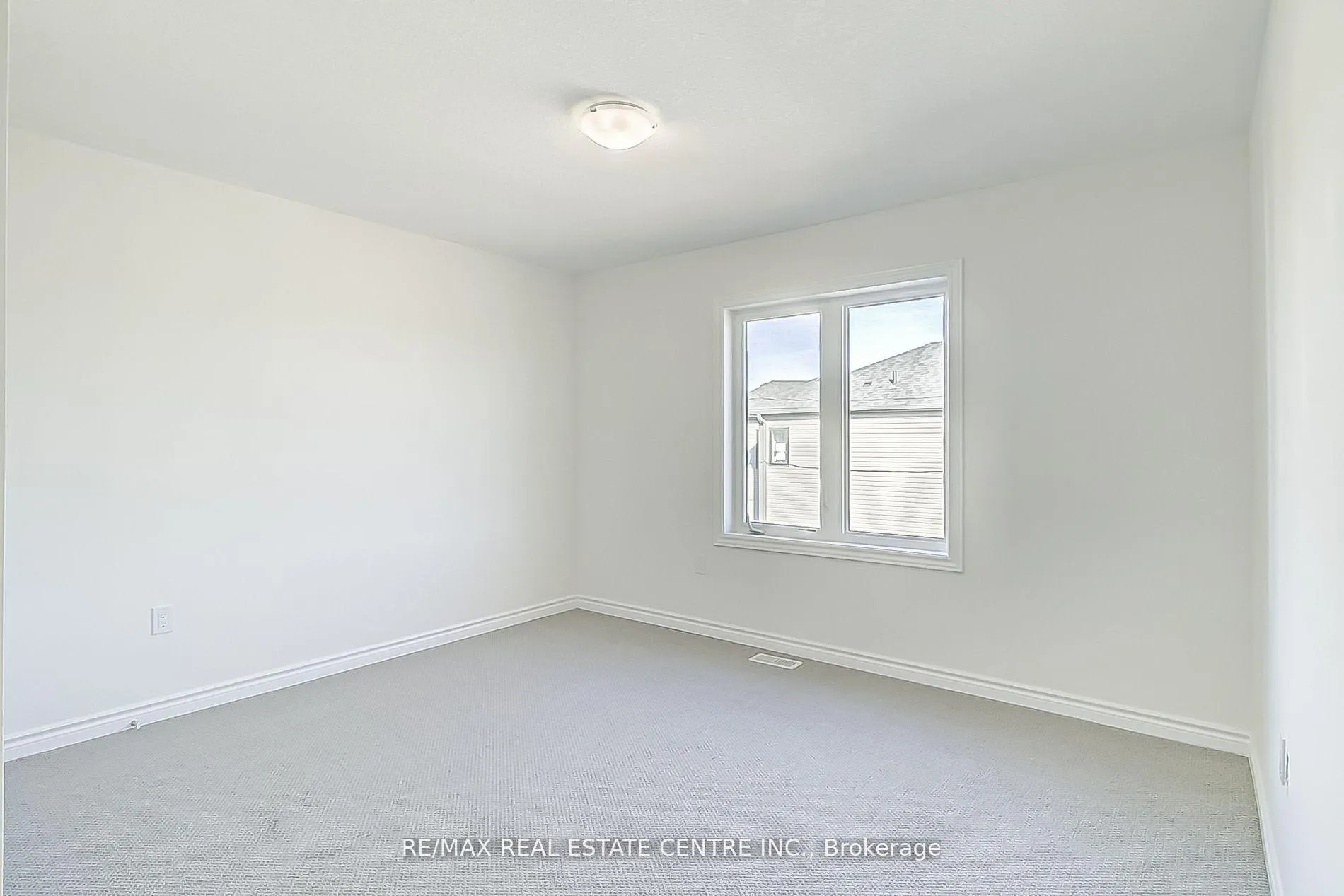 Photo 22 of 22 Heming Street, Brant, Paris — HOMEH