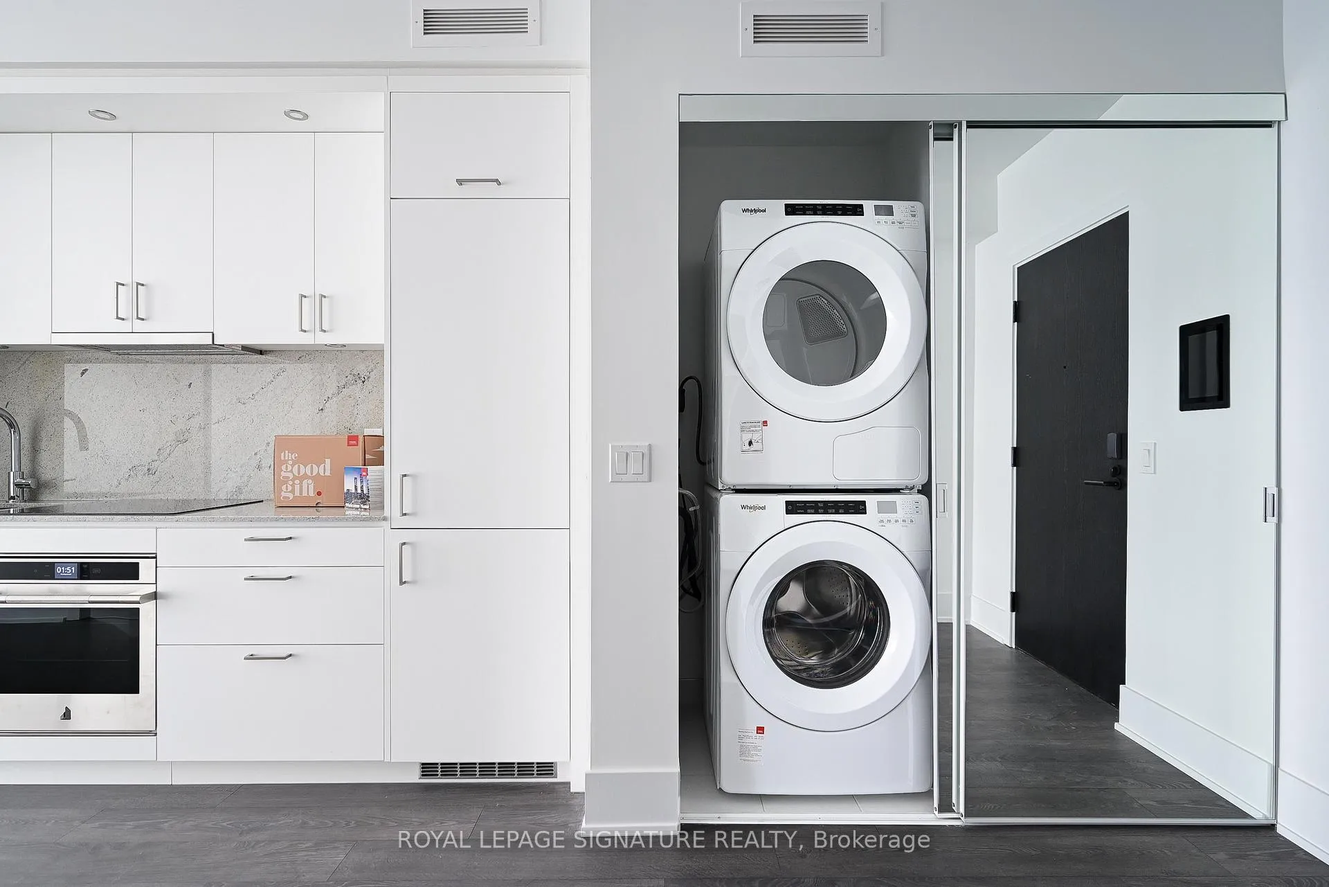 Photo 8 of Unit 1202, 470 Front Street W, Toronto, Waterfront Communities — HOMEH