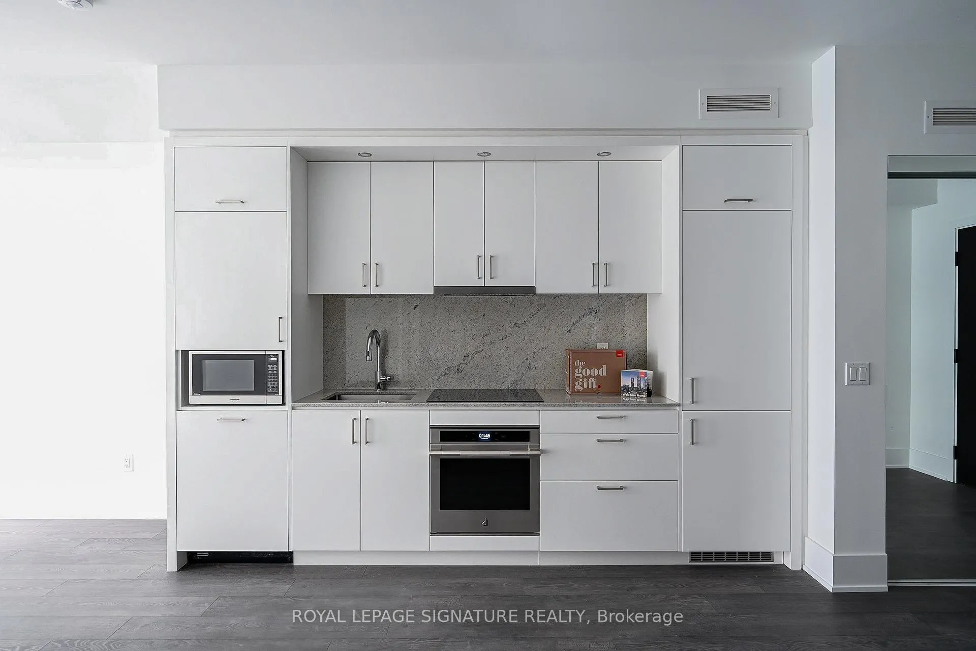 Photo 9 of Unit 1202, 470 Front Street W, Toronto, Waterfront Communities — HOMEH