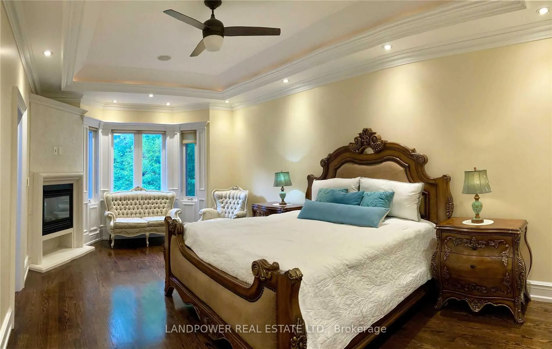 Photo 9 of 356 Fairlawn Avenue, Toronto, Bedford Park-Nortown — HOMEH