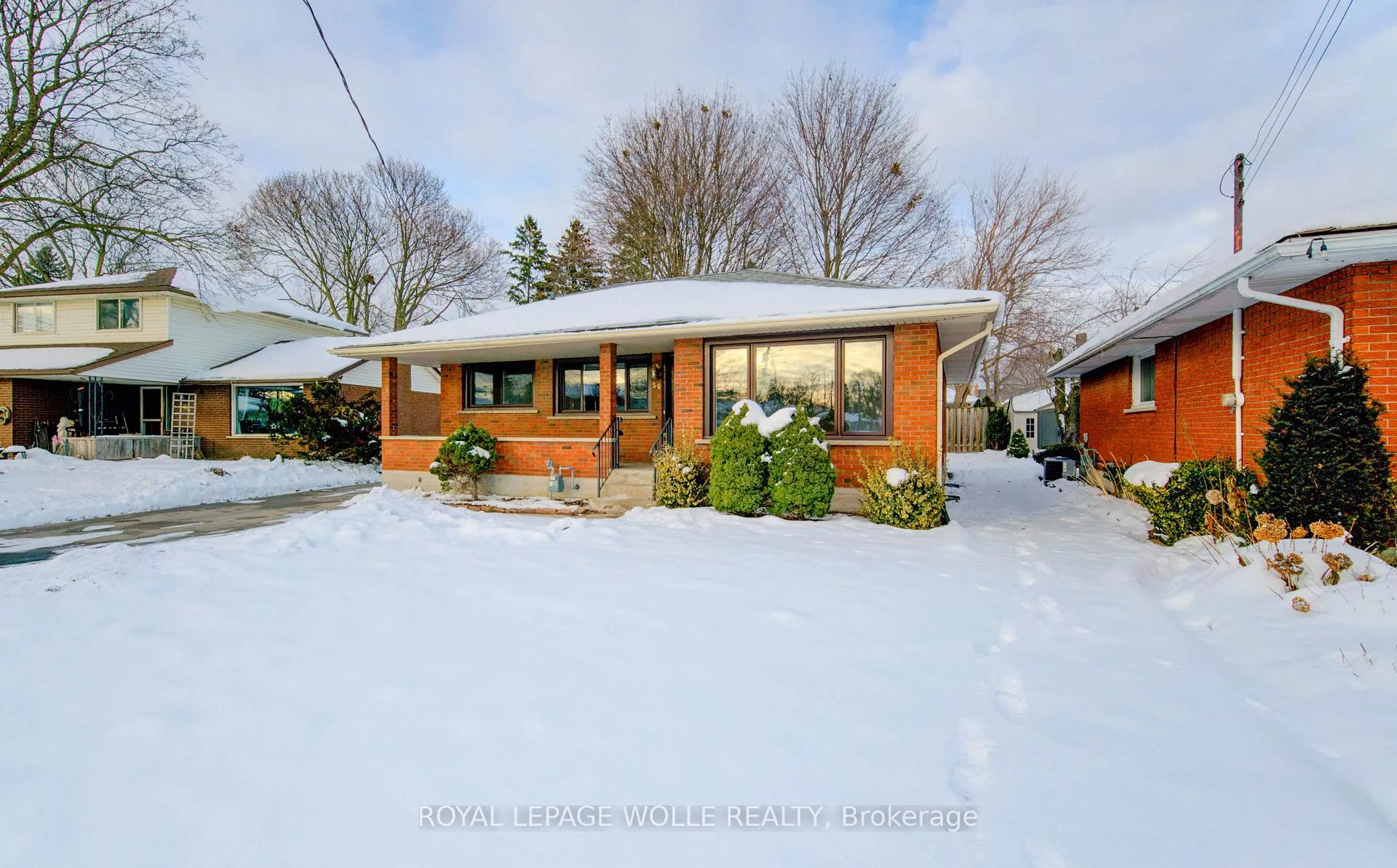 Photo 1 of 50 Fairlawn Road, Kitchener — HOMEH