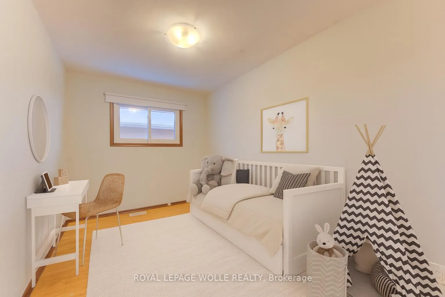 Photo 20 of 50 Fairlawn Road, Kitchener — HOMEH