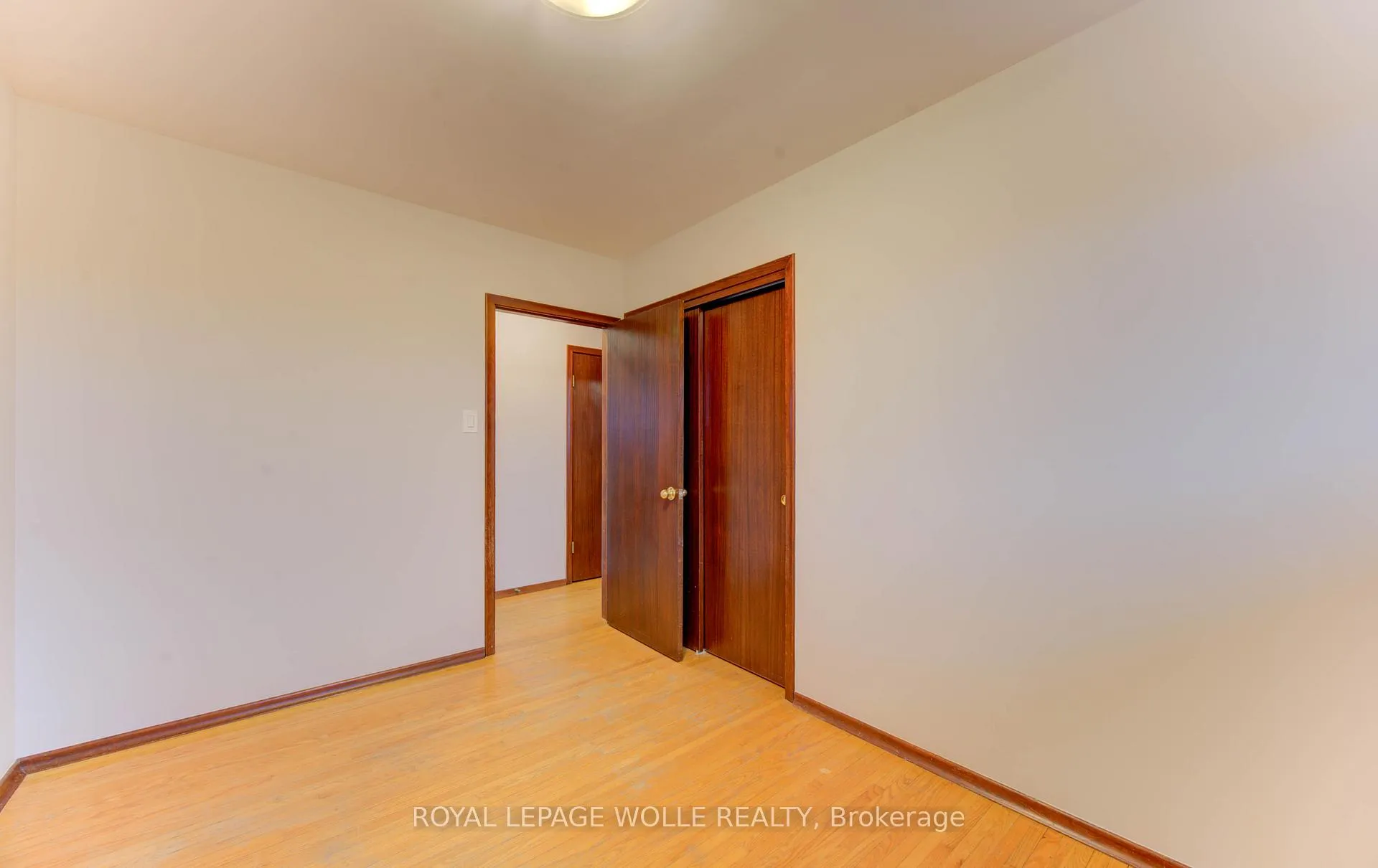 Photo 22 of 50 Fairlawn Road, Kitchener — HOMEH