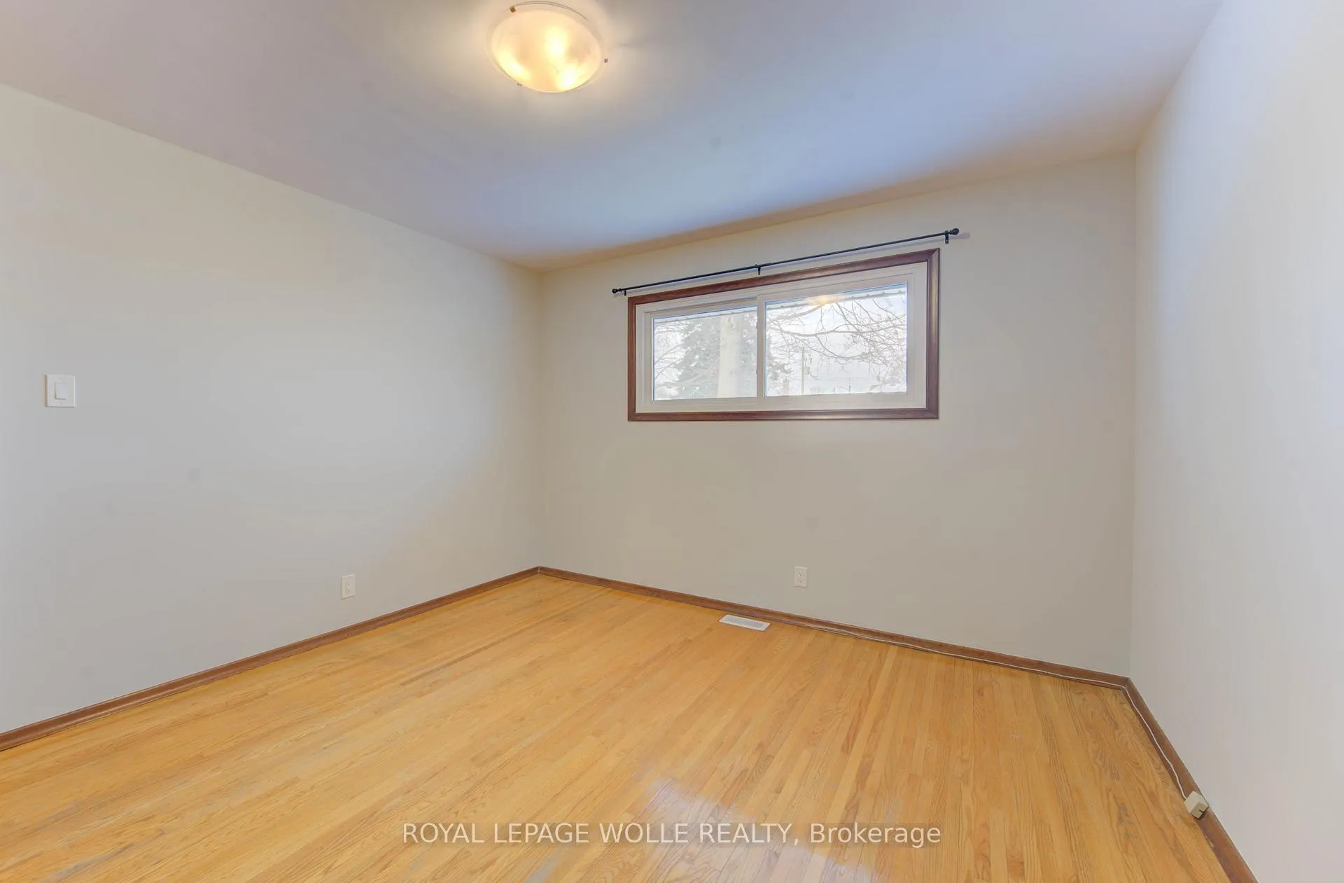 Photo 28 of 50 Fairlawn Road, Kitchener — HOMEH