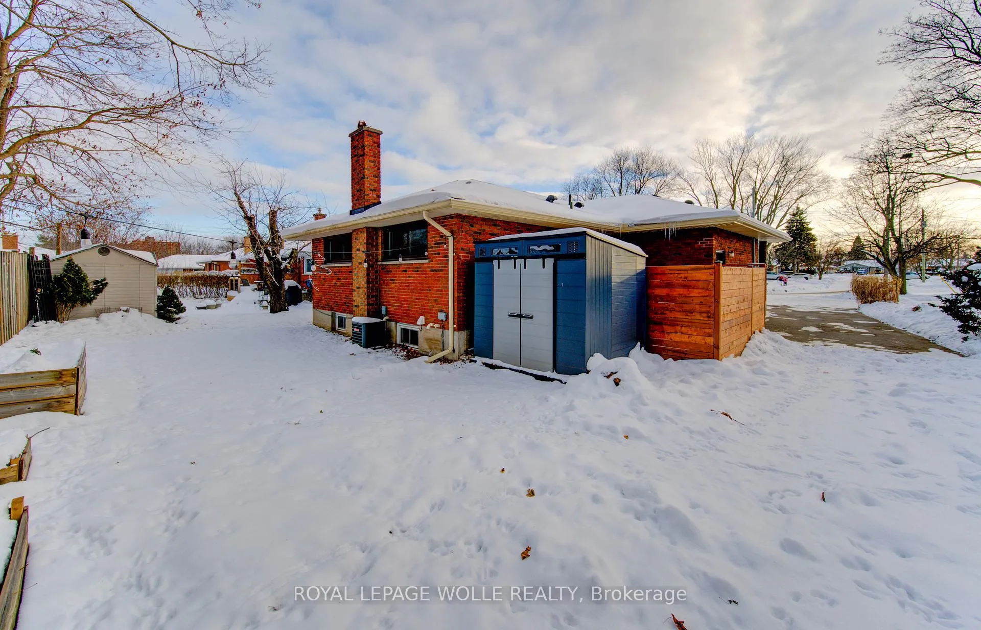 Photo 42 of 50 Fairlawn Road, Kitchener — HOMEH