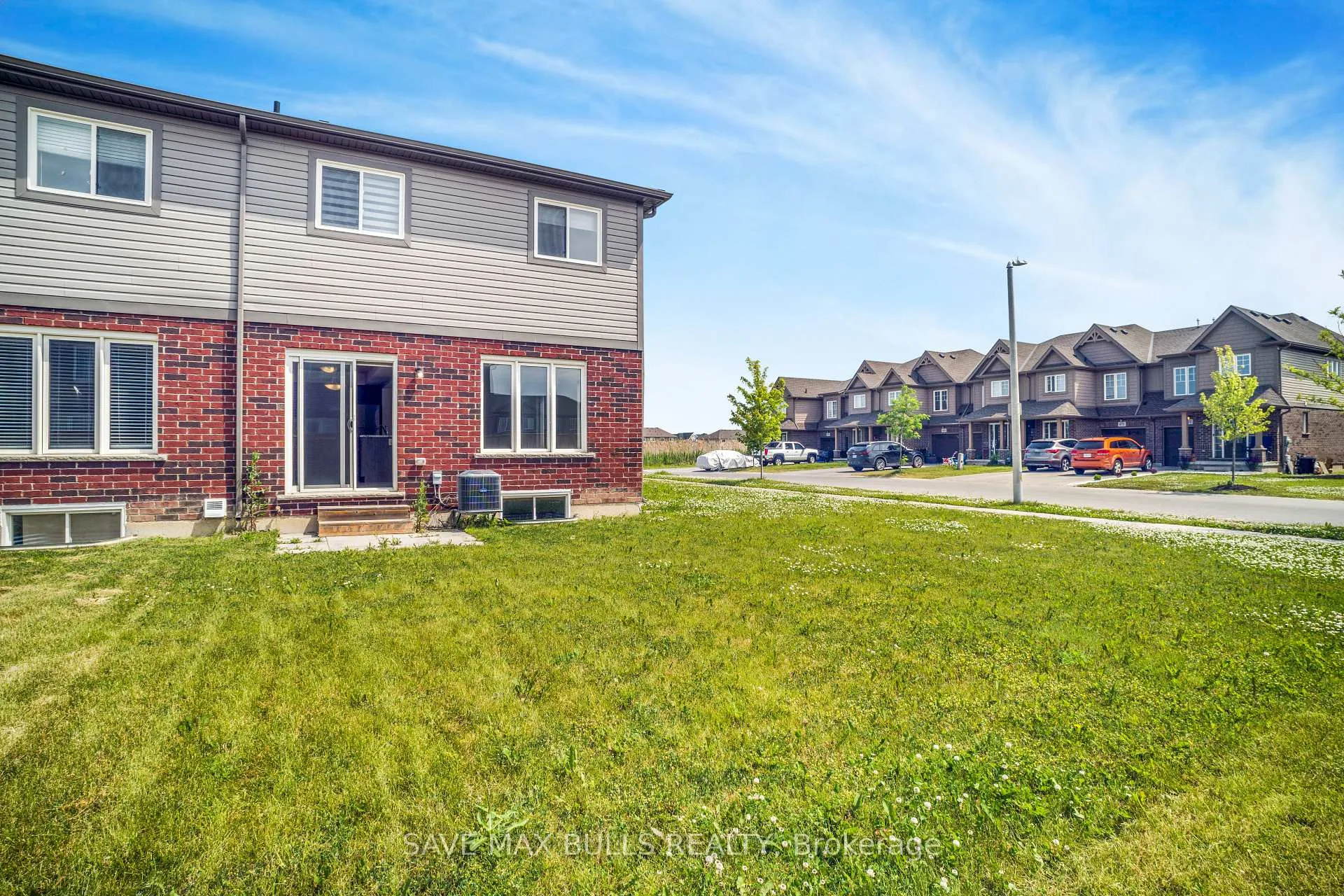 Photo 19 of 636 Julia Drive, Welland, Coyle Creek — HOMEH
