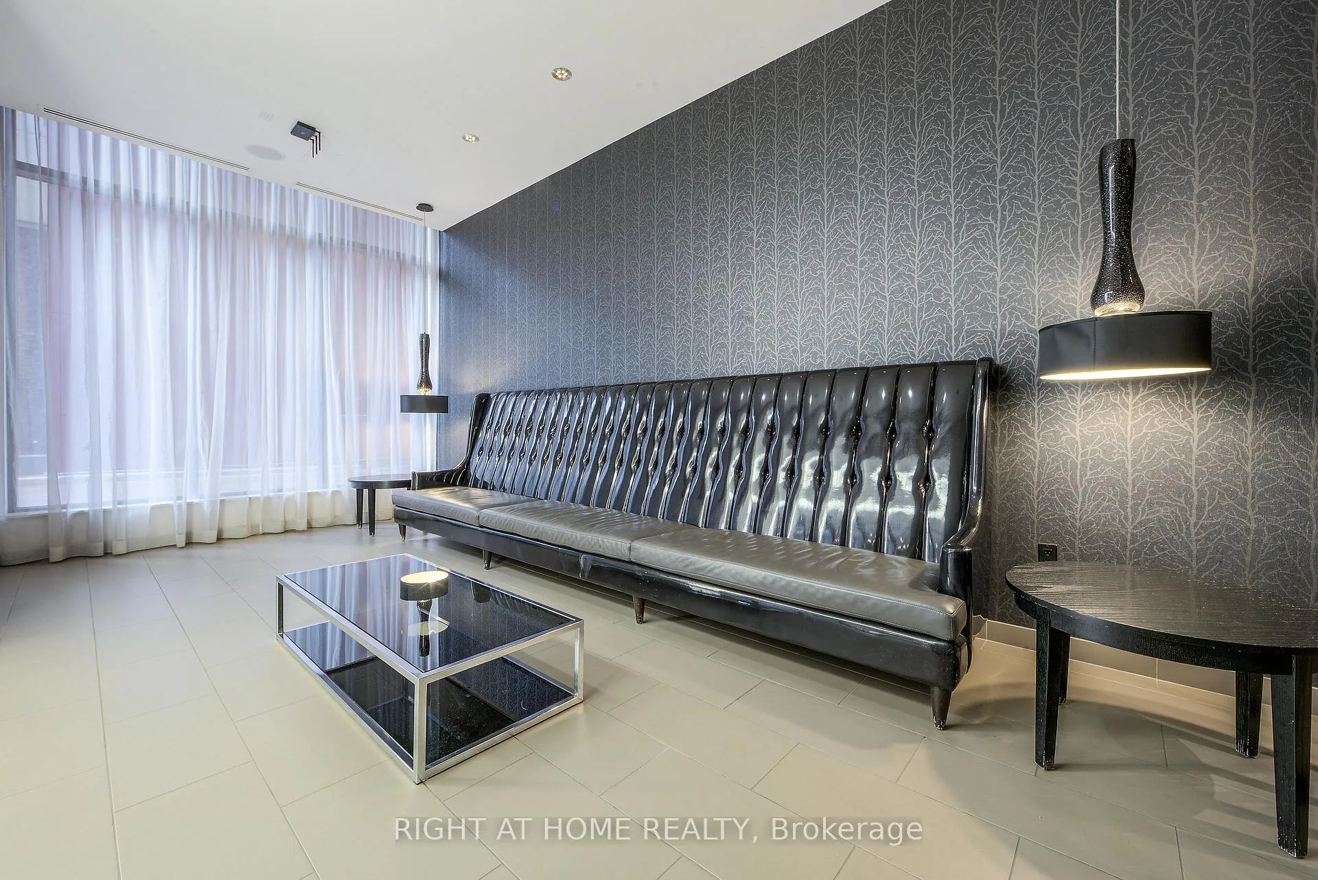 Photo 16 of Unit 426, 560 Front Street W, Toronto, Waterfront Communities — HOMEH