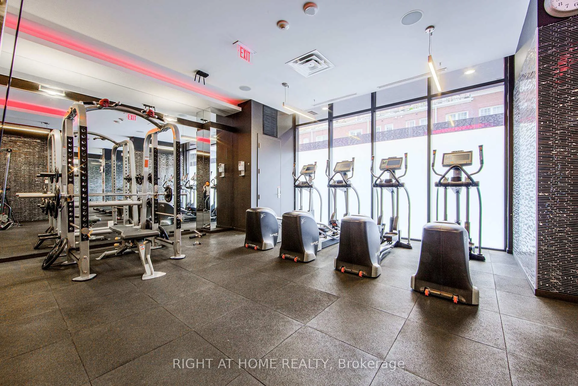 Photo 27 of Unit 426, 560 Front Street W, Toronto, Waterfront Communities — HOMEH
