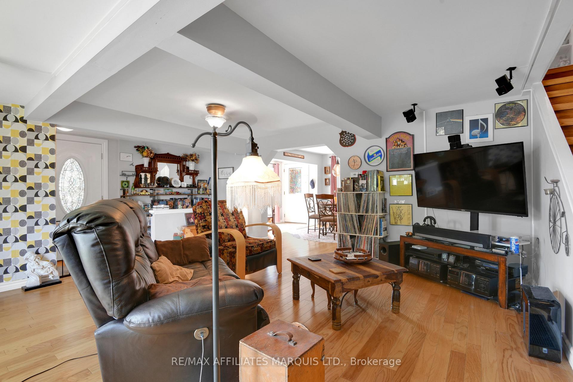 Photo 10 of 3020 Pitt Street, Cornwall — HOMEH