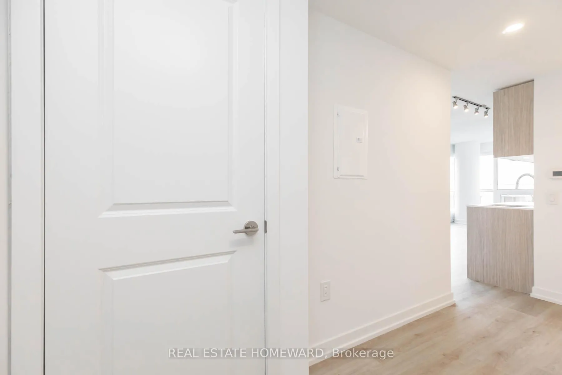 Photo 22 of Unit 1305, 395 Bloor Street E, Toronto, North St. James Town — HOMEH