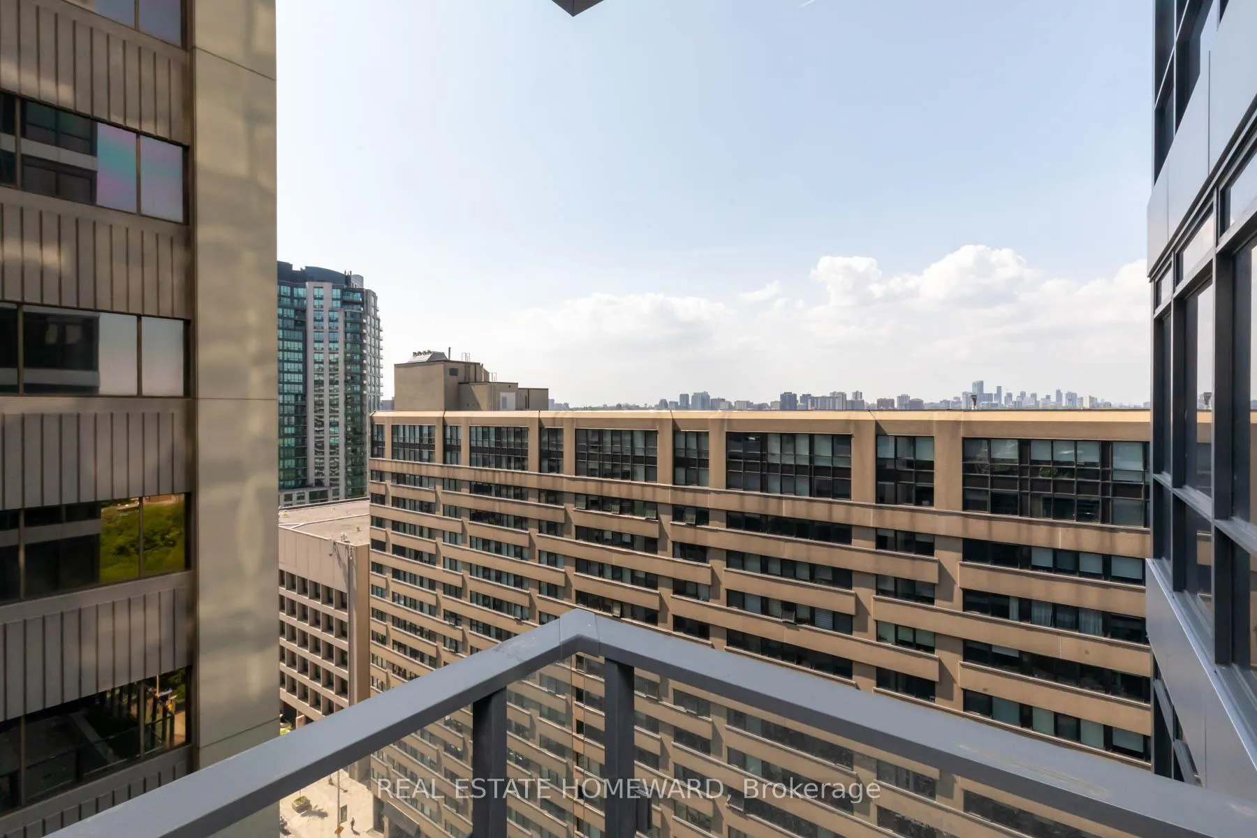 Photo 24 of Unit 1305, 395 Bloor Street E, Toronto, North St. James Town — HOMEH
