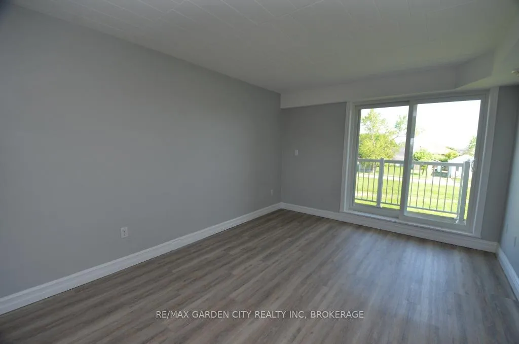 Photo 30 of 30 Cunningham Street, Thorold, Thorold Downtown — HOMEH