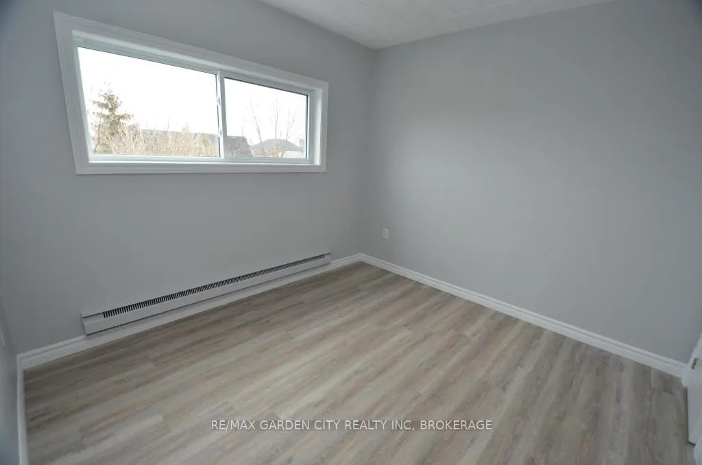 Photo 31 of 30 Cunningham Street, Thorold, Thorold Downtown — HOMEH