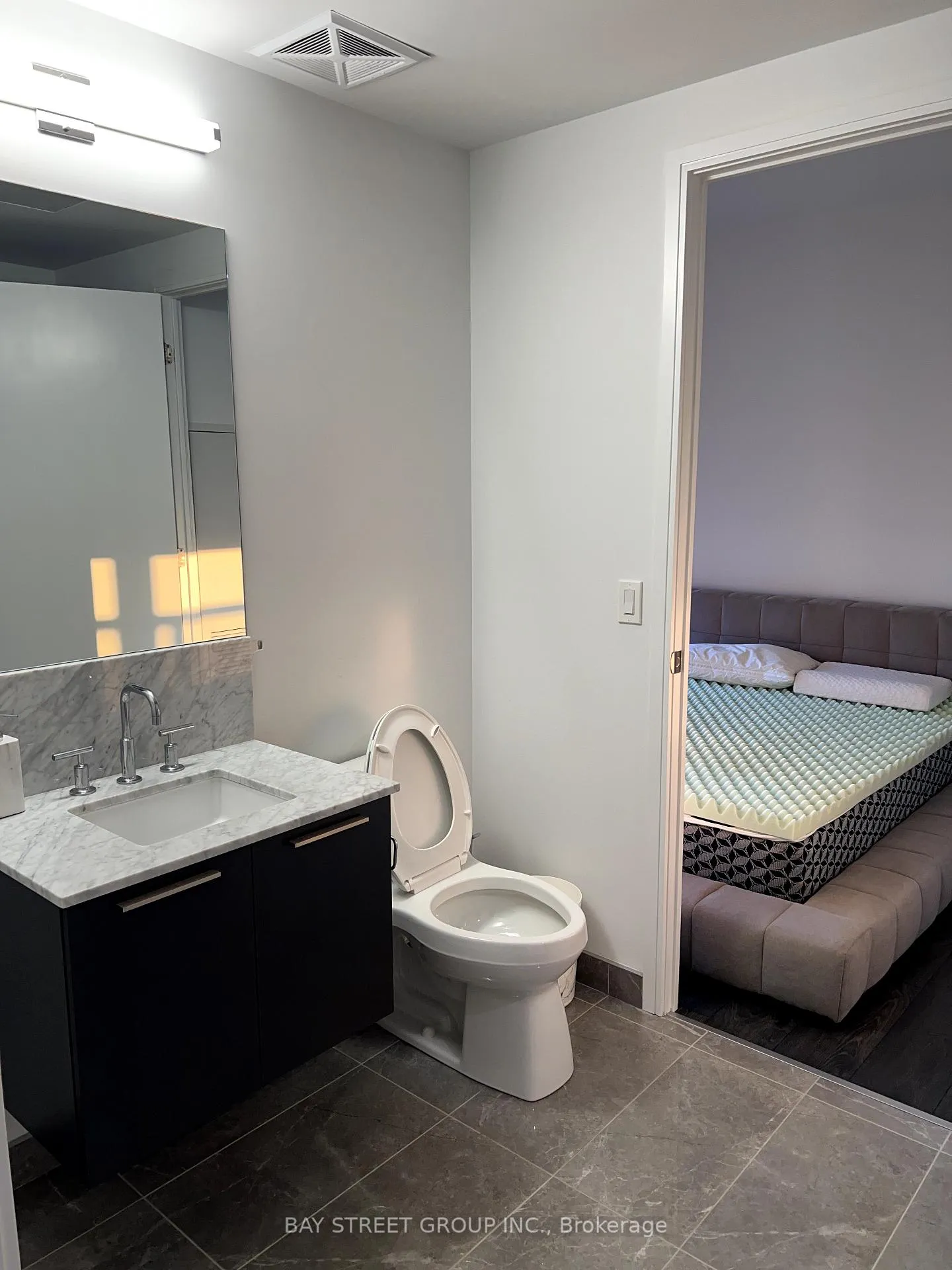 Photo 8 of Unit 4806, 3 Gloucester Street, Toronto, Church-Yonge Corridor — HOMEH