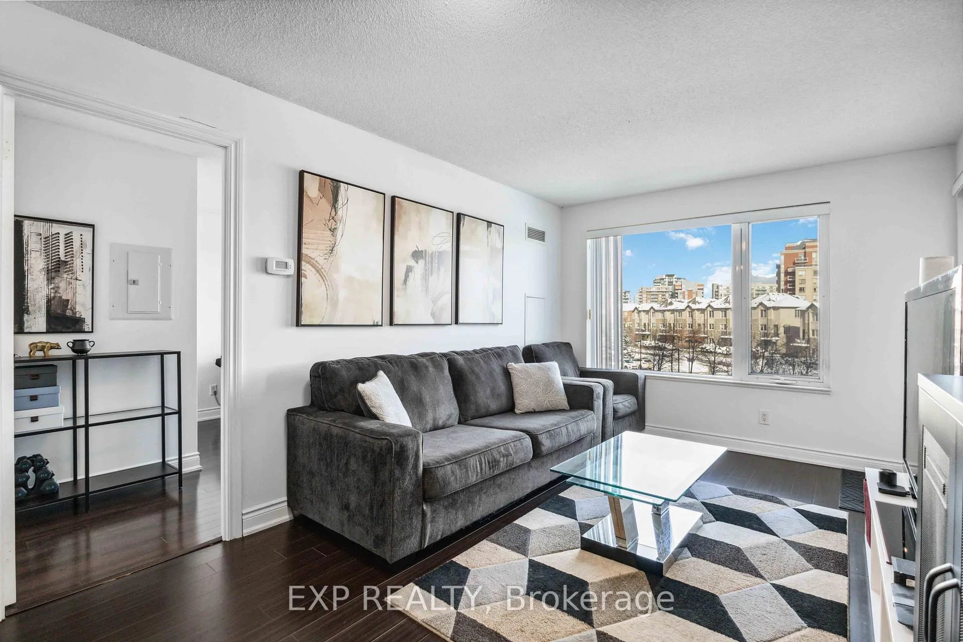 Photo 5 of Unit 317, 273 South Park Road, Markham, Commerce Valley — HOMEH