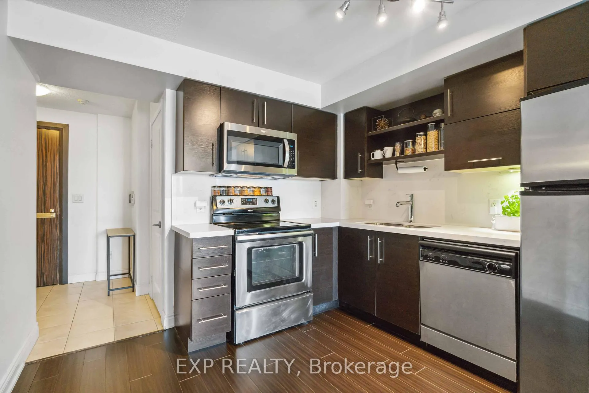 Photo 9 of Unit 317, 273 South Park Road, Markham, Commerce Valley — HOMEH