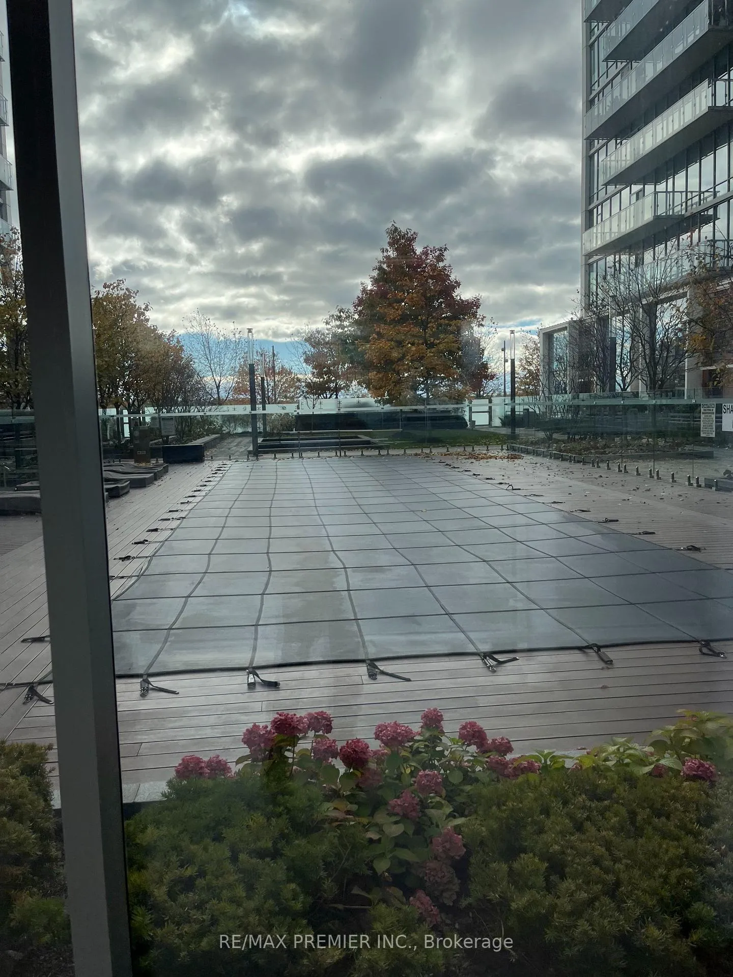 Photo 13 of Unit 421, 29 Queens Quay E, Toronto, Waterfront Communities — HOMEH