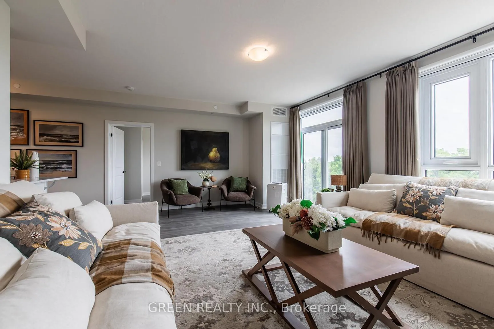 Photo 1 of Unit 404, 870 Queenston Road, Hamilton, Stoney Creek — HOMEH