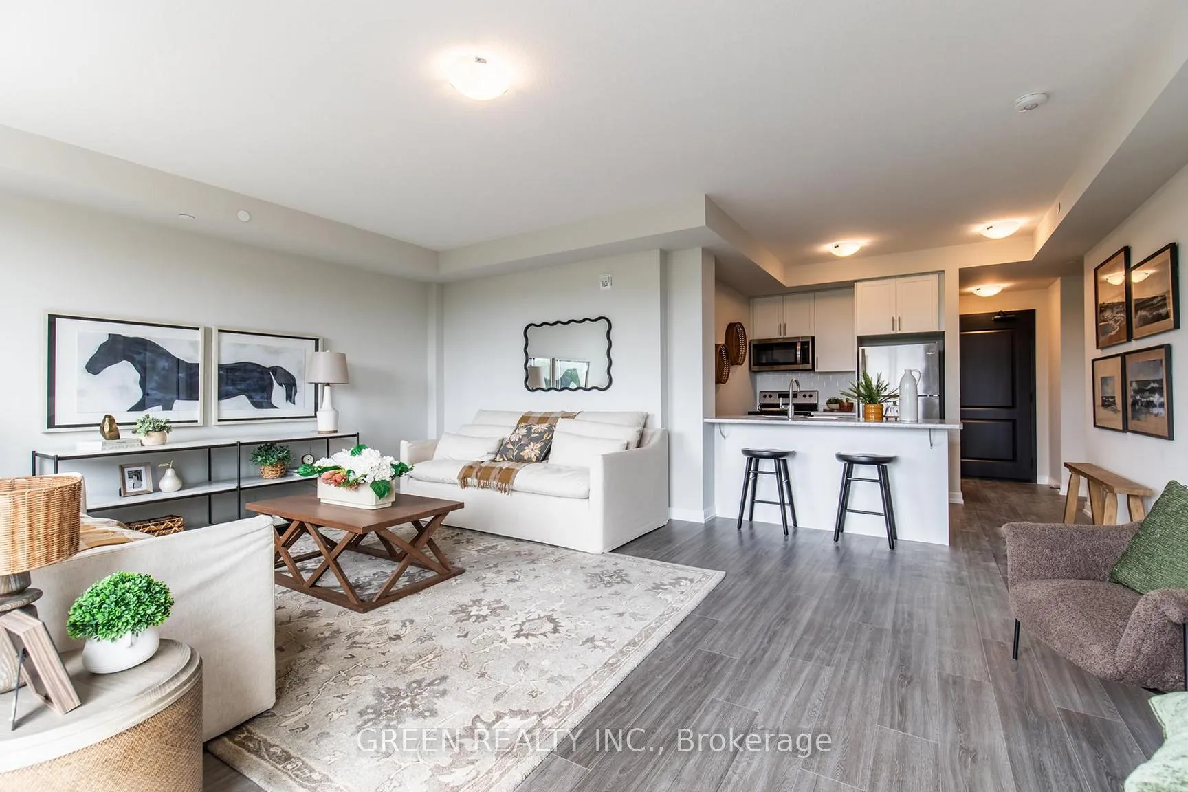 Photo 2 of Unit 404, 870 Queenston Road, Hamilton, Stoney Creek — HOMEH