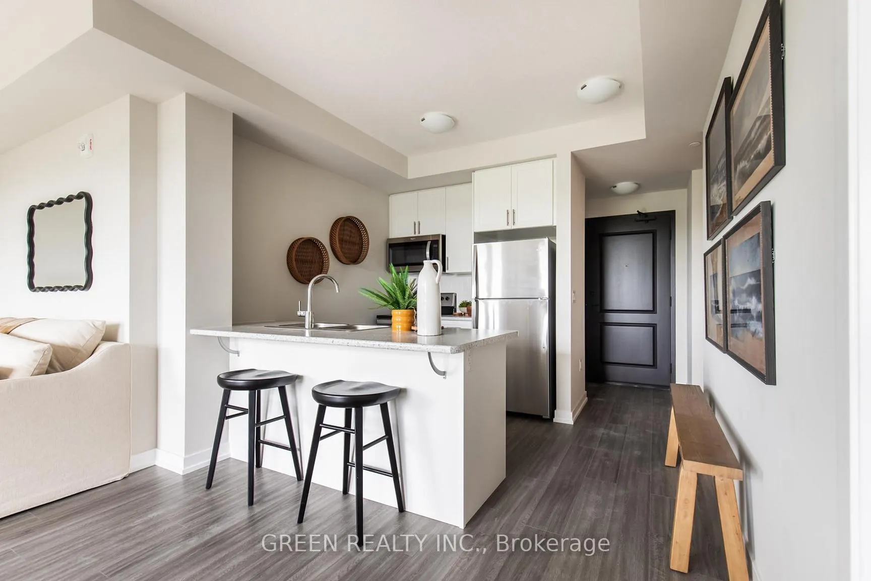 Photo 4 of Unit 404, 870 Queenston Road, Hamilton, Stoney Creek — HOMEH