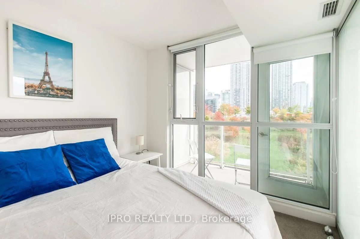 Photo 6 of Unit 307, 75 Queens Wharf Road, Toronto, Waterfront Communities — HOMEH