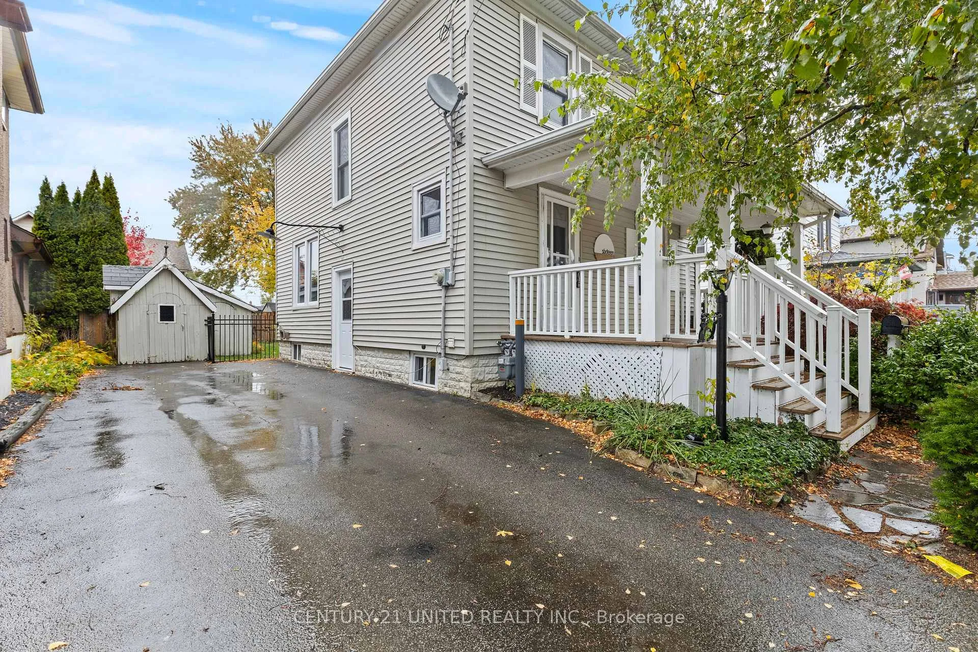 Photo 5 of 16 Locust Street, Welland, Prince Charles — HOMEH