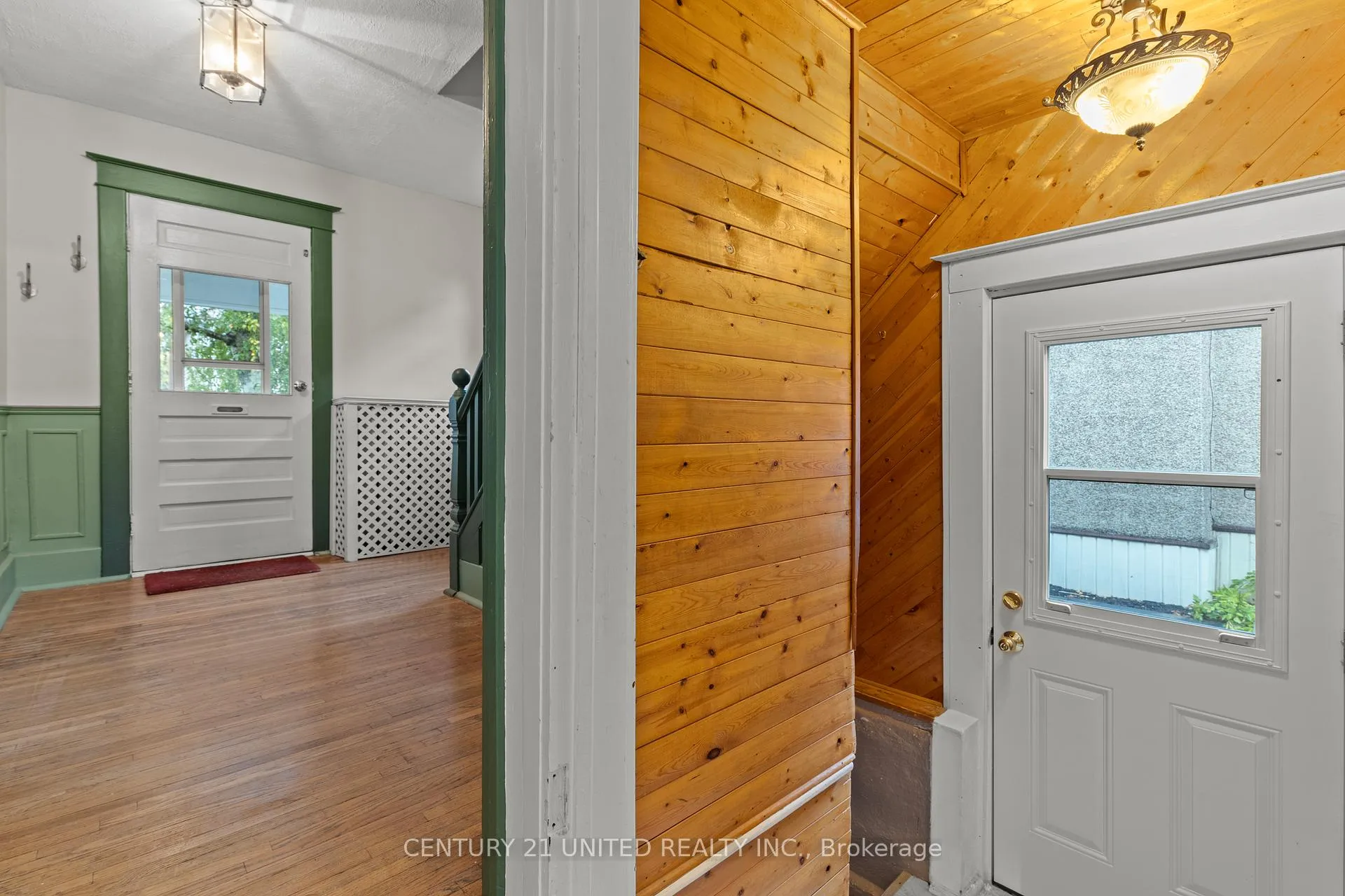 Photo 31 of 16 Locust Street, Welland, Prince Charles — HOMEH