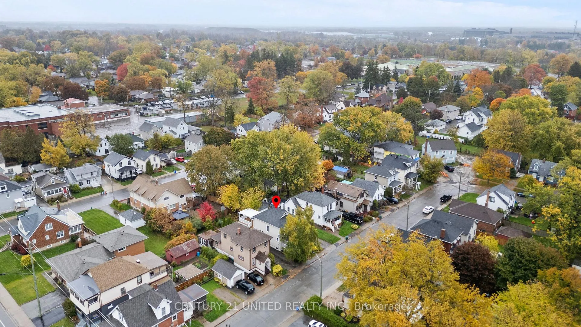 Photo 38 of 16 Locust Street, Welland, Prince Charles — HOMEH