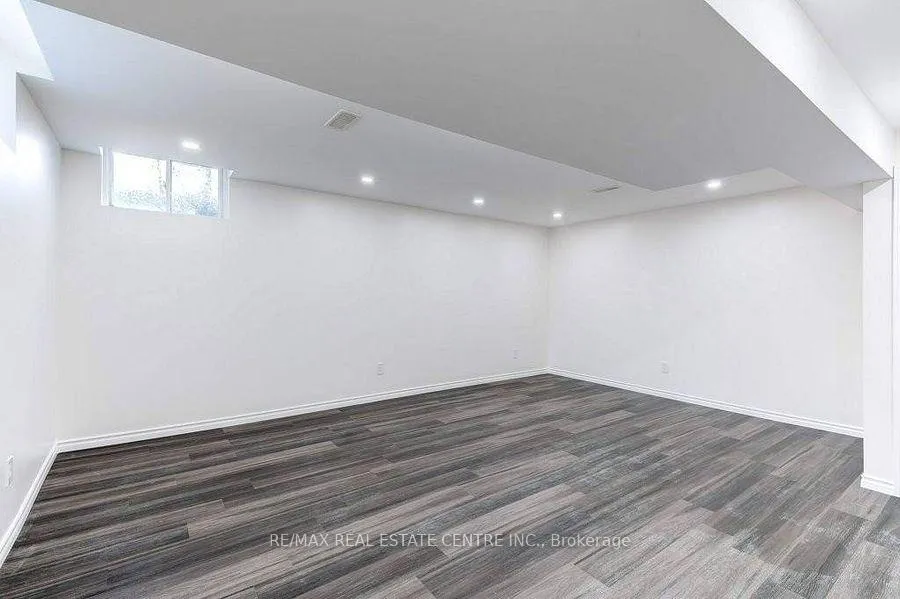 Photo 18 of Unit 36, 380 Lake Street, Grimsby, Grimsby Beach — HOMEH