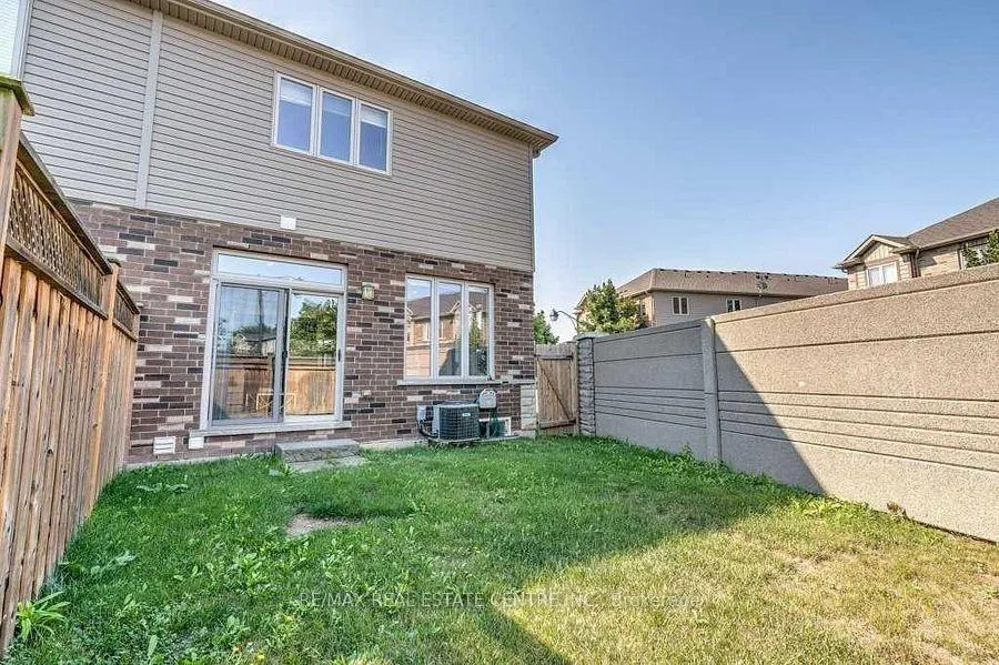 Photo 21 of Unit 36, 380 Lake Street, Grimsby, Grimsby Beach — HOMEH