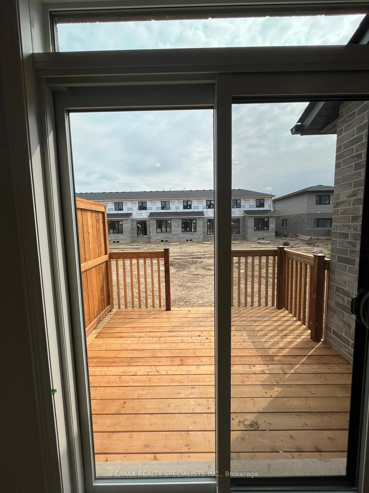 Photo 20 of 7324 Matteo Drive, Niagara Falls, Brown — HOMEH