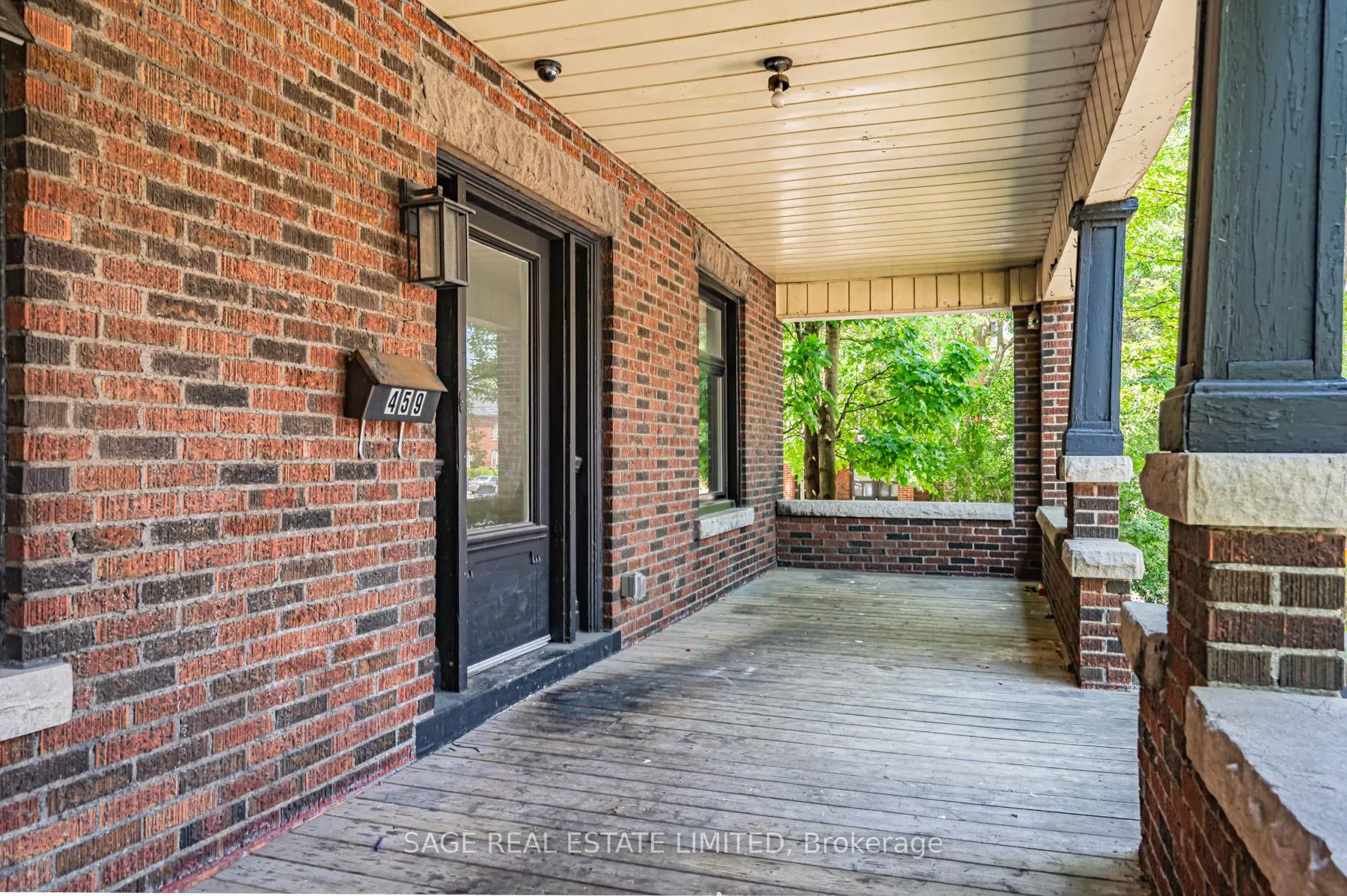 Photo 5 of Unit Main, 459 Aberdeen Avenue, Hamilton, Kirkendall — HOMEH