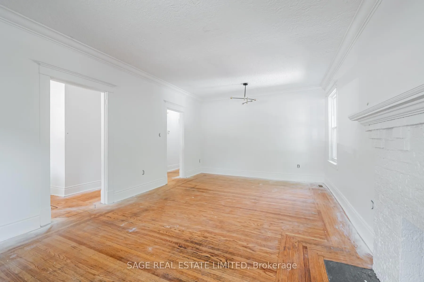 Photo 9 of Unit Main, 459 Aberdeen Avenue, Hamilton, Kirkendall — HOMEH