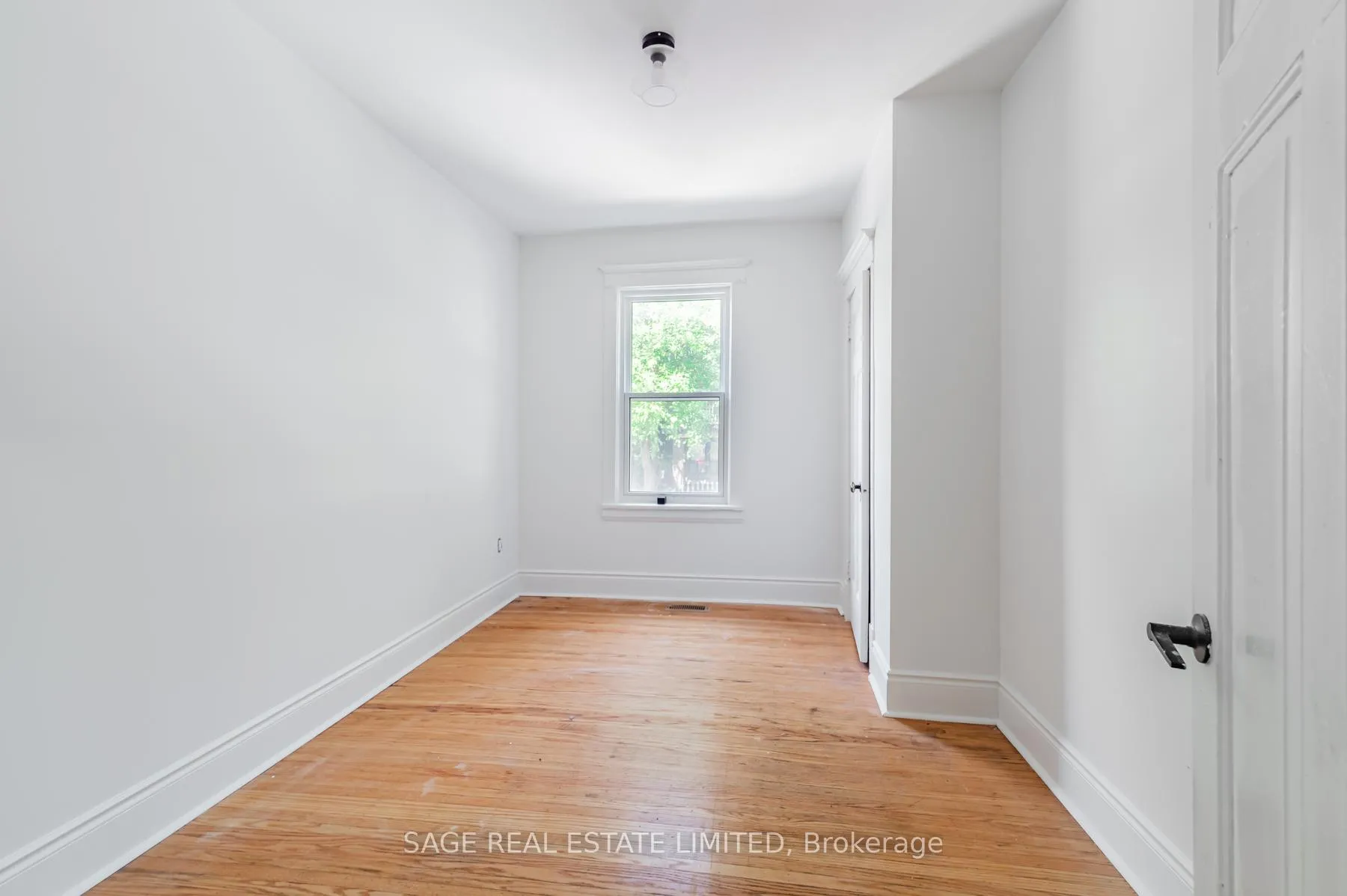 Photo 12 of Unit Main, 459 Aberdeen Avenue, Hamilton, Kirkendall — HOMEH