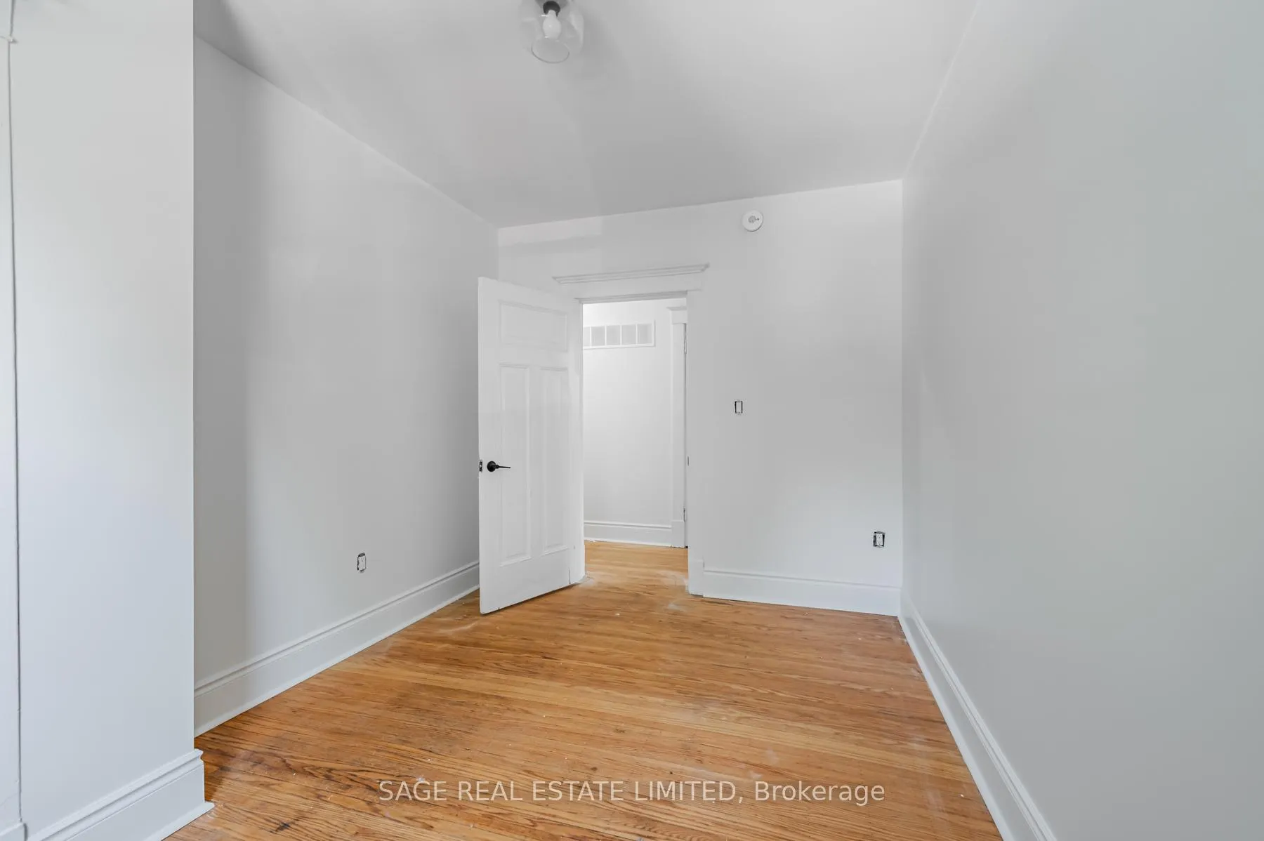 Photo 13 of Unit Main, 459 Aberdeen Avenue, Hamilton, Kirkendall — HOMEH