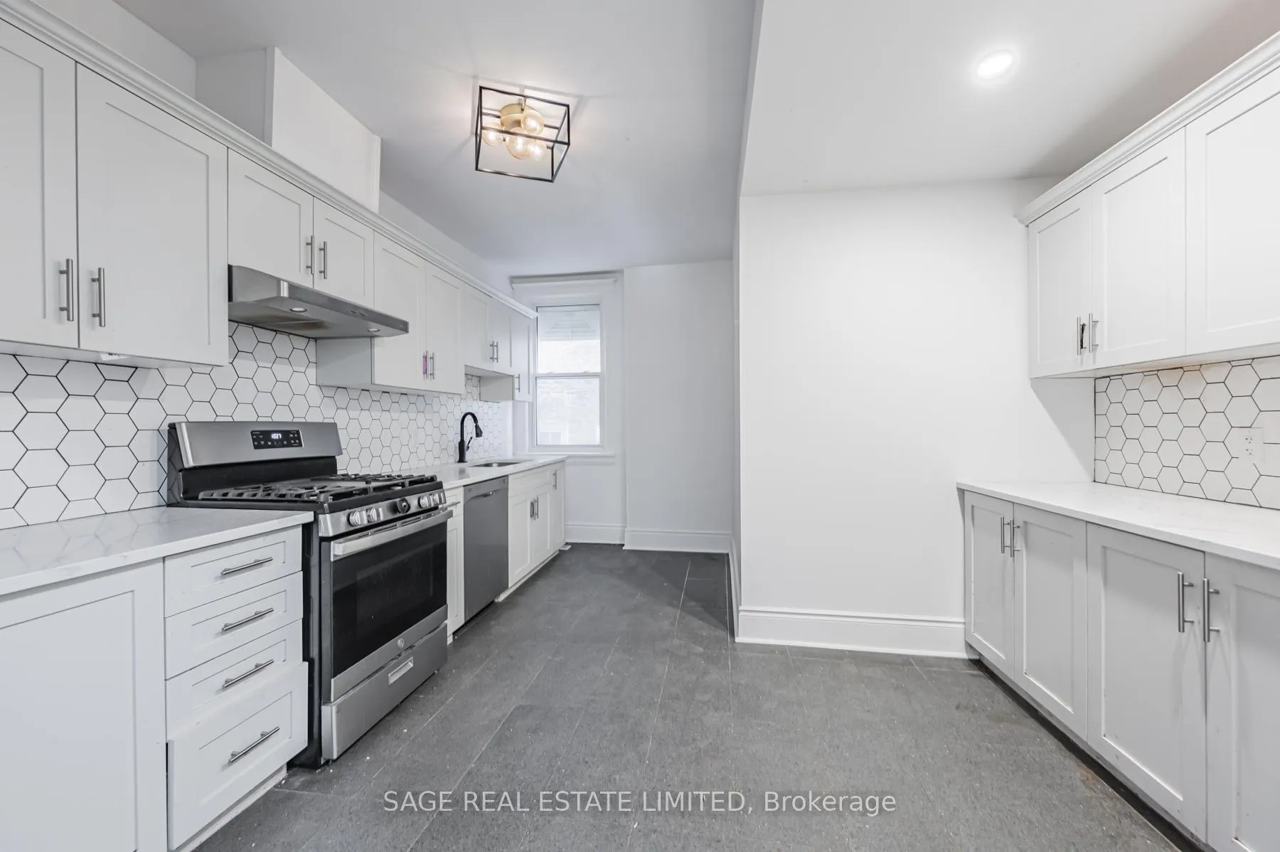 Photo 20 of Unit Main, 459 Aberdeen Avenue, Hamilton, Kirkendall — HOMEH