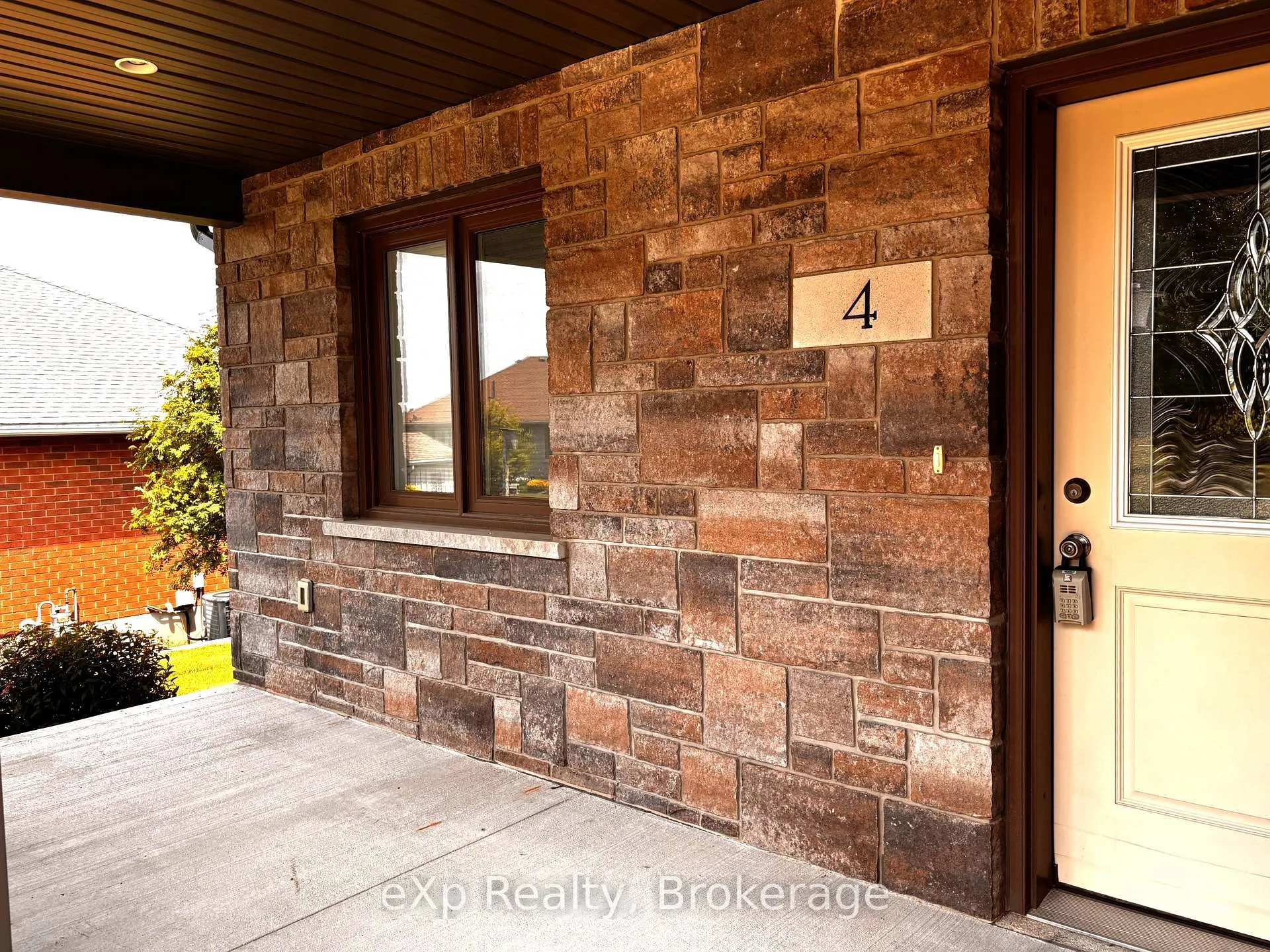 Photo 2 of Unit 4, 718 14th Street, Hanover — HOMEH