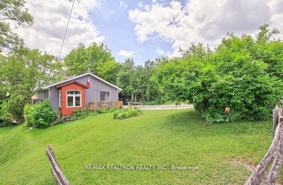 Photo 3 of 253 Elmdale Avenue, Georgina, Keswick South — HOMEH