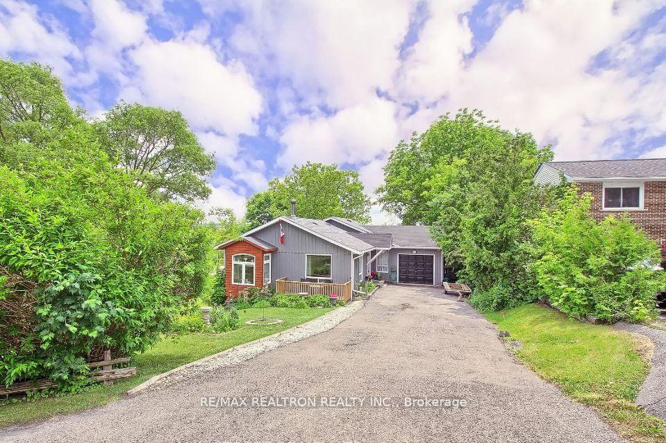 Photo 4 of 253 Elmdale Avenue, Georgina, Keswick South — HOMEH