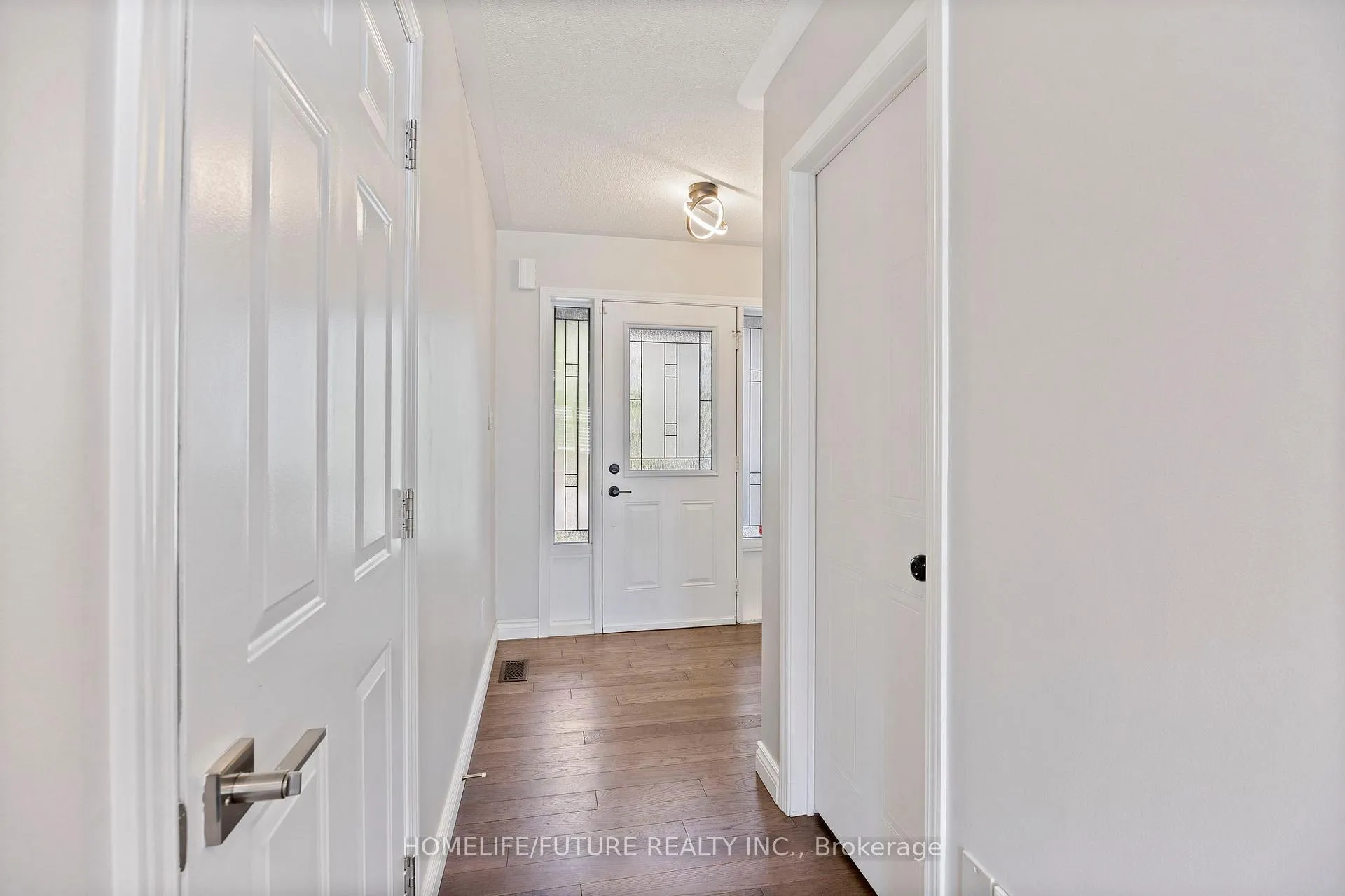 Photo 7 of 1392 Glaspell Crescent, Oshawa, Pinecrest — HOMEH