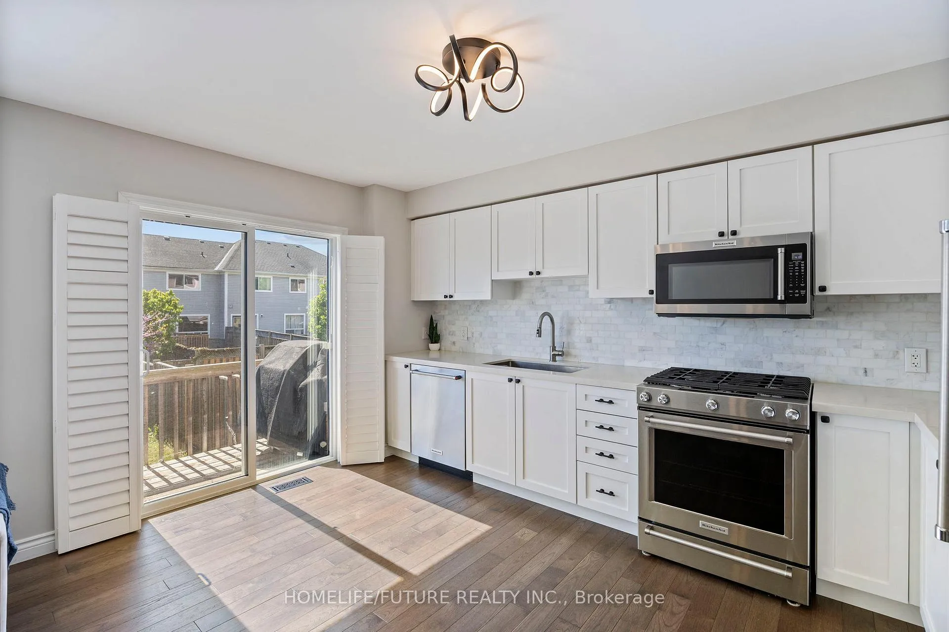 Photo 15 of 1392 Glaspell Crescent, Oshawa, Pinecrest — HOMEH