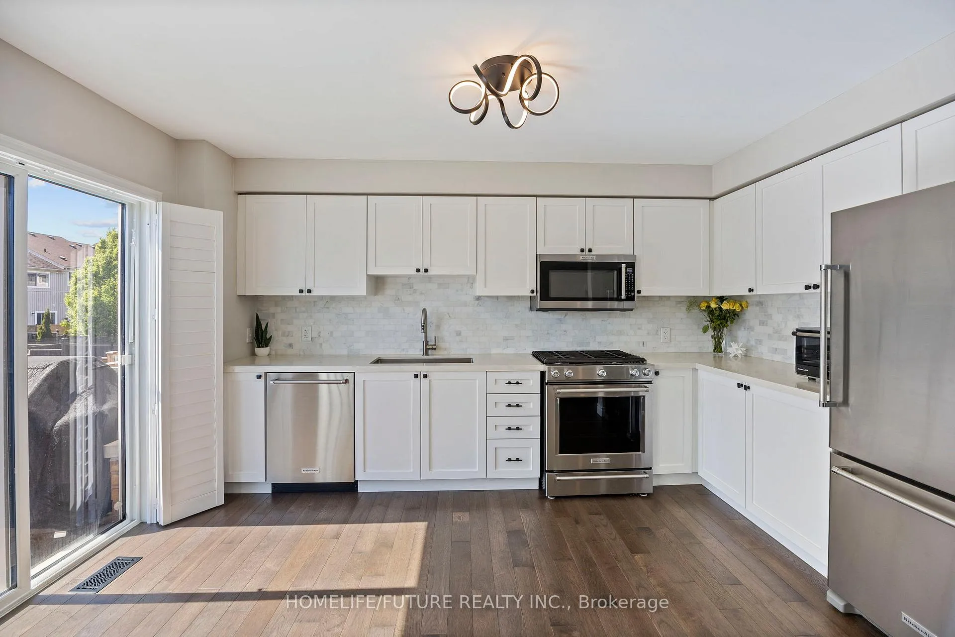 Photo 16 of 1392 Glaspell Crescent, Oshawa, Pinecrest — HOMEH