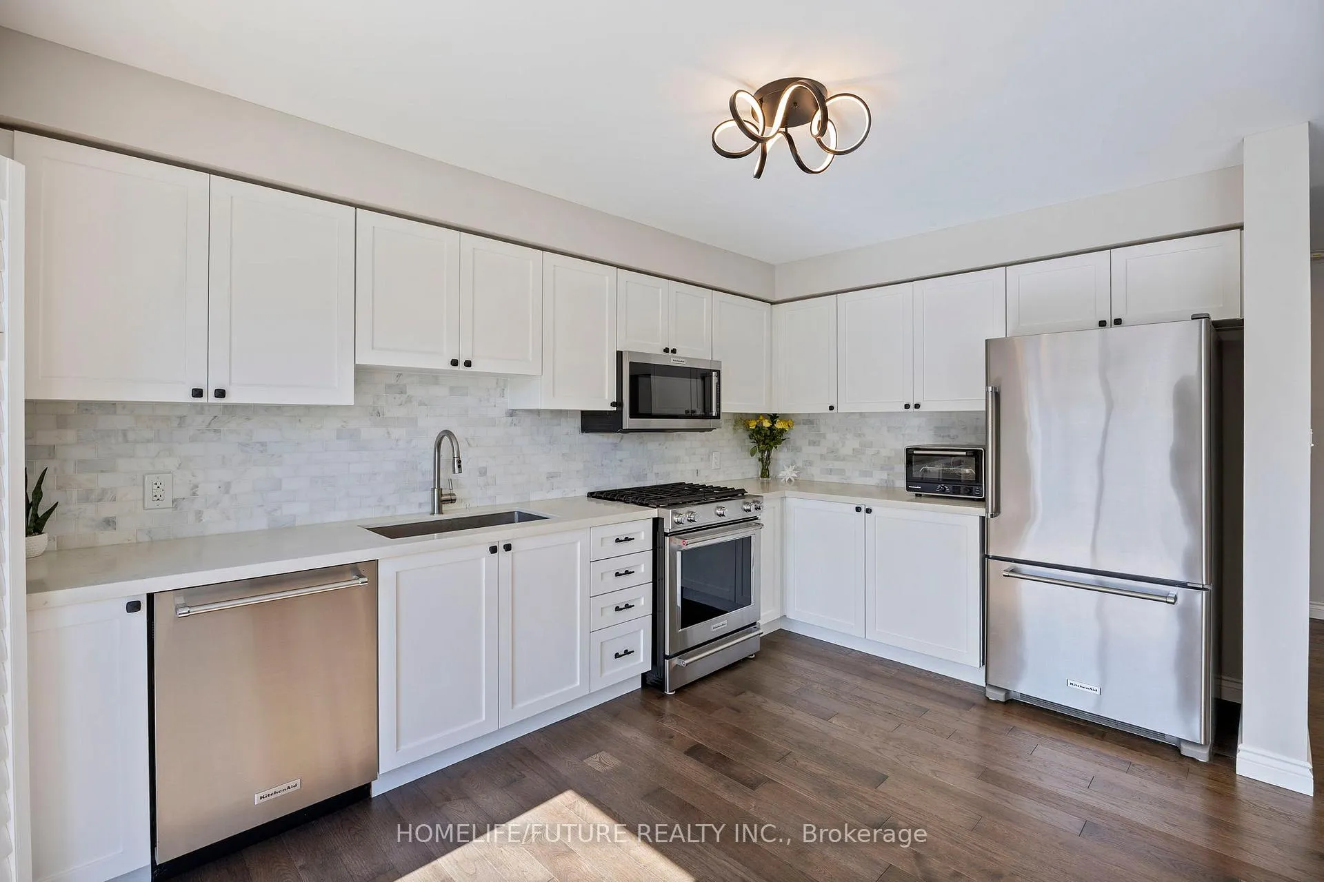 Photo 17 of 1392 Glaspell Crescent, Oshawa, Pinecrest — HOMEH