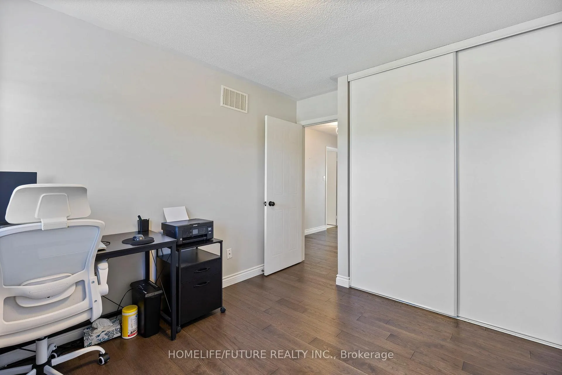Photo 26 of 1392 Glaspell Crescent, Oshawa, Pinecrest — HOMEH