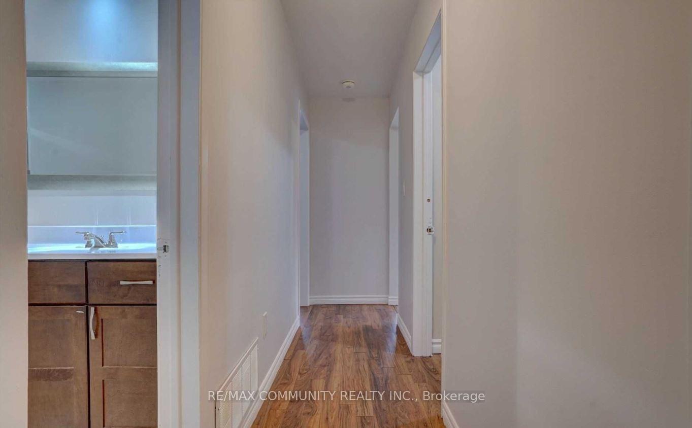 Photo 17 of Unit Main, 6 Little Avenue, Clarington, Bowmanville — HOMEH